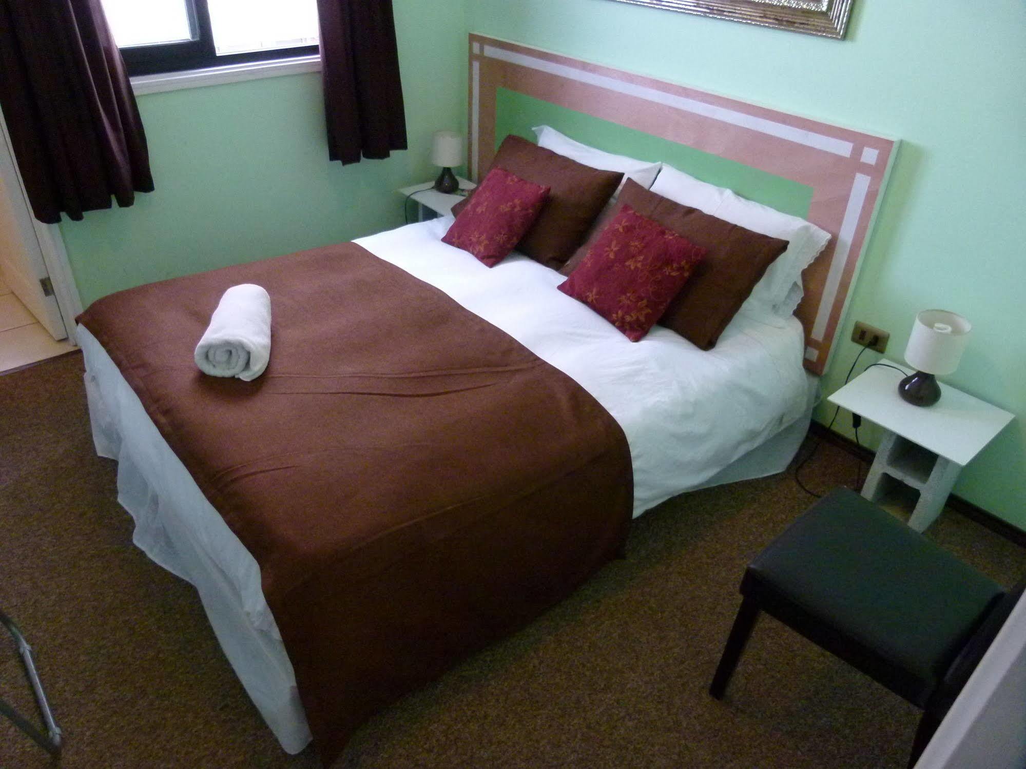 Hostal B&B กอนเซปซิออน ภายนอก รูปภาพ